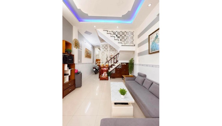 BÁN NHÀ 4 Tầng CHÍNH CHỦ, DTSD 200m, TRƯƠNG ĐÌNH HỘI P16Q8, CHỈ CÓ 5ty200